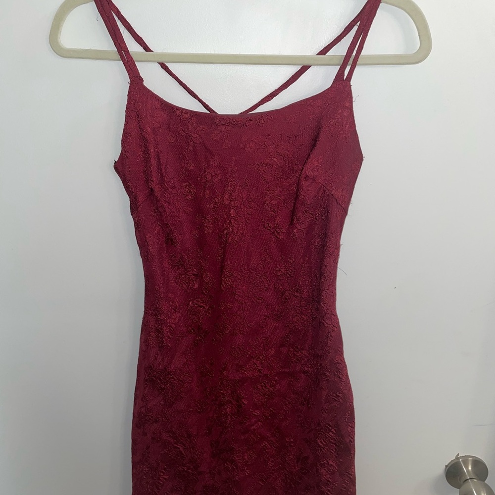 Elegant Burgundy Lace Dress
